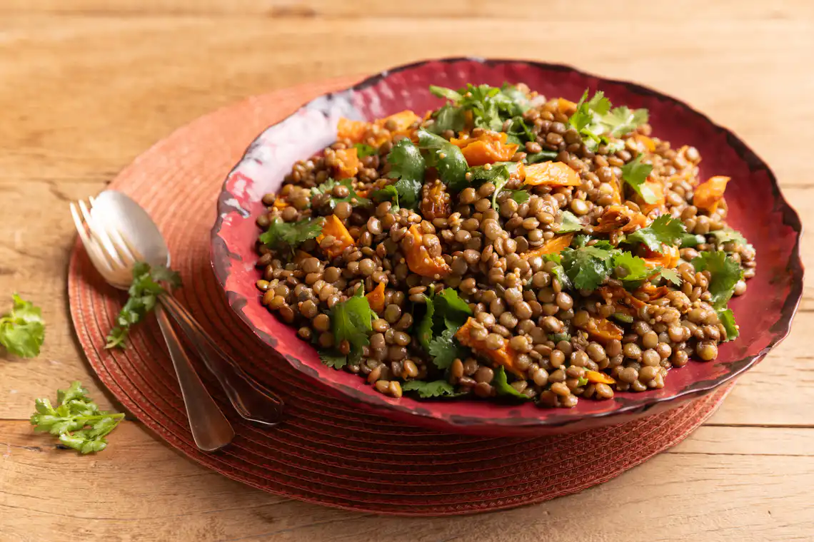Salada de lentilha com cenoura assada na Air Fryer da Rita Lobo