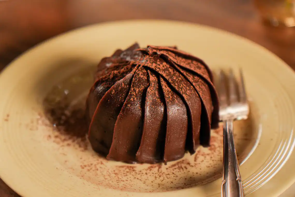 bolinho com cobertura de ganache