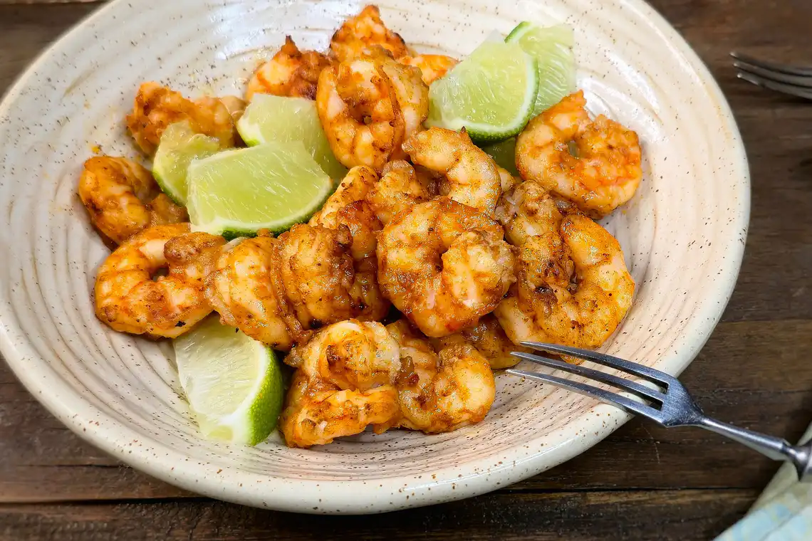 variação: close no prato