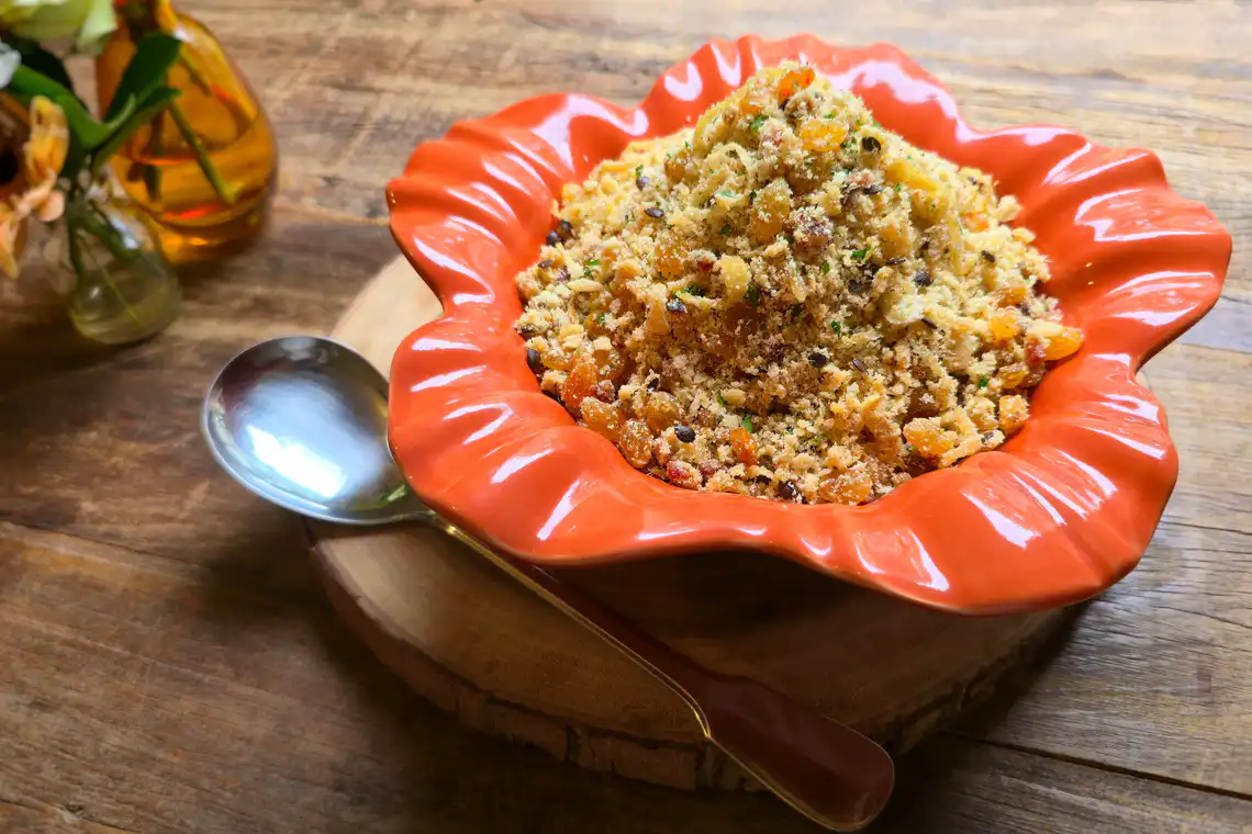 Farofa de maracujá com bacon