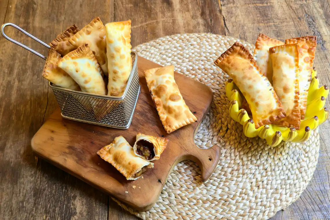 Pastel de banana com chocolate na Air Fryer da Rita Lobo