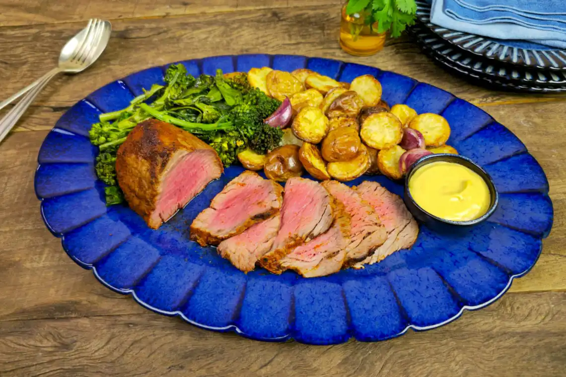 Rosbife com batata e brócolis na Air Fryer com Vapor da Rita Lobo