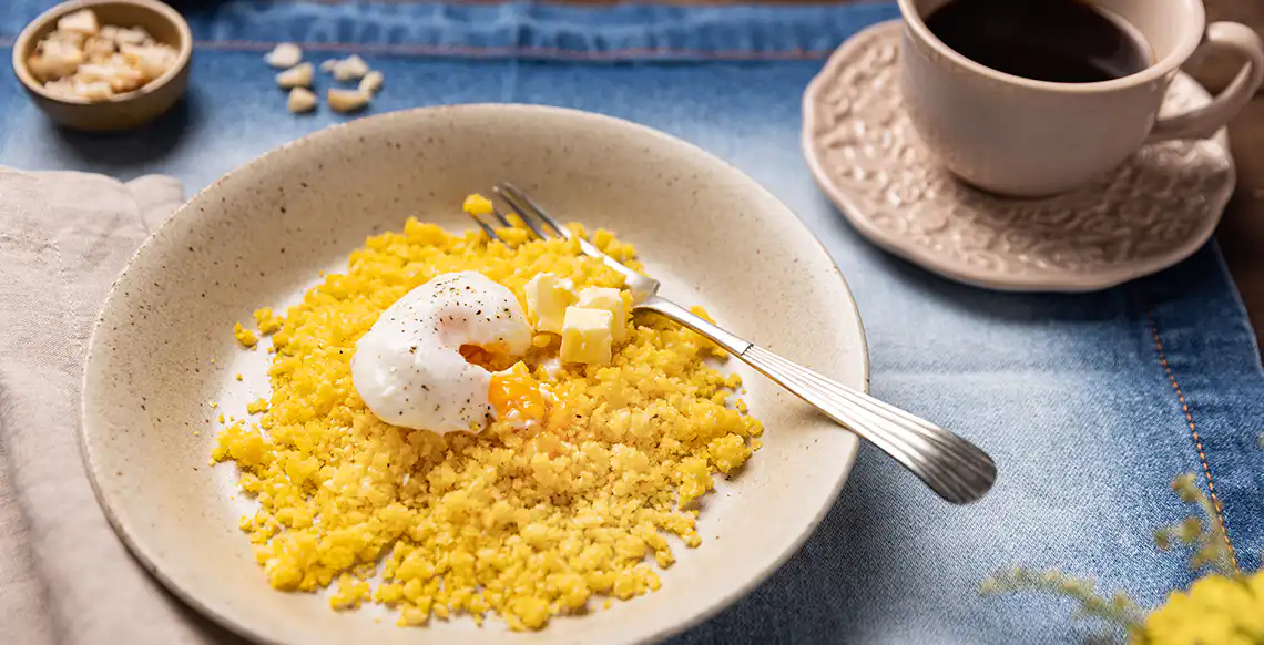 Cuscuz de milho pro café da manhã