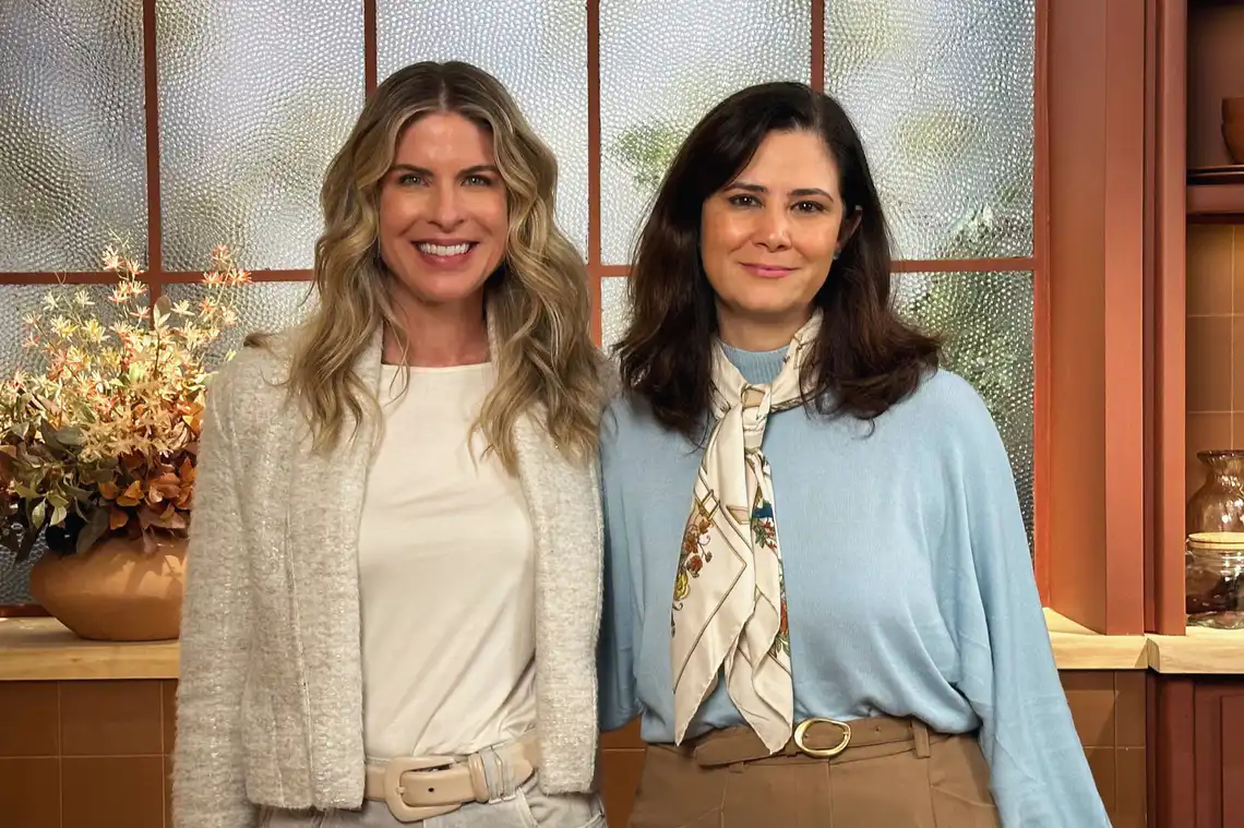 com Carolina Ambrogini
